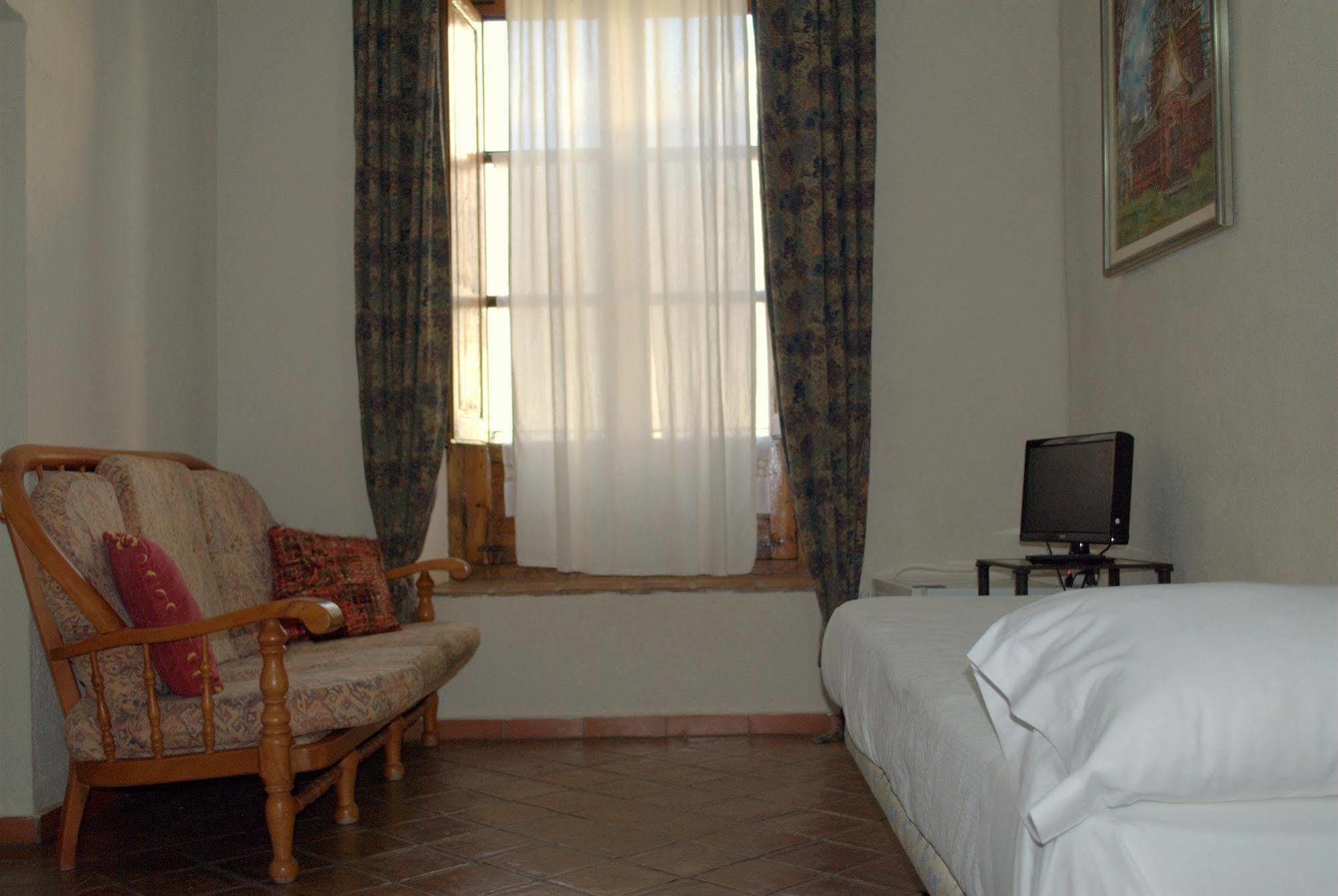 Hotel Balneario De Sierra Alhamilla Pechina Exteriör bild